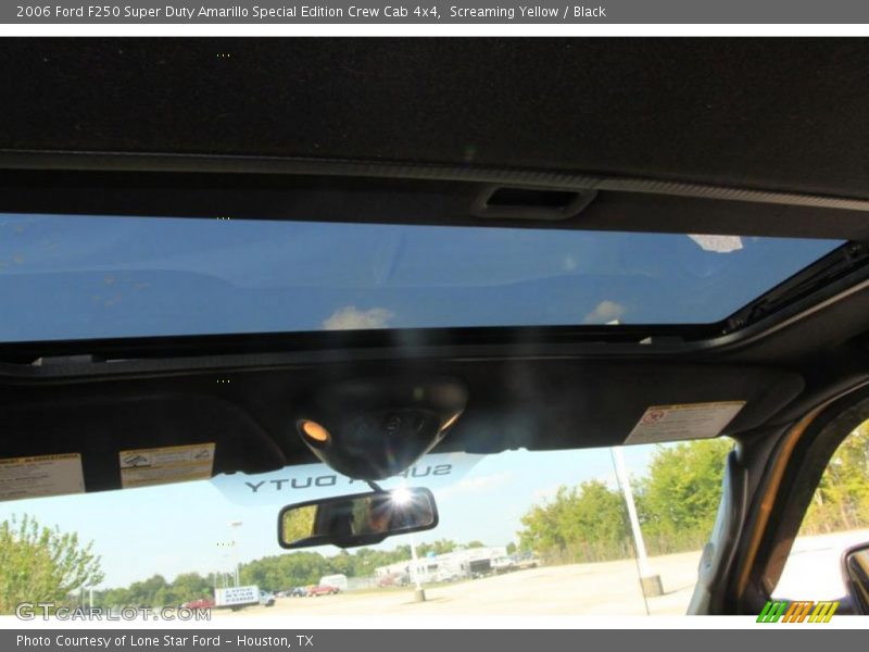 Screaming Yellow / Black 2006 Ford F250 Super Duty Amarillo Special Edition Crew Cab 4x4