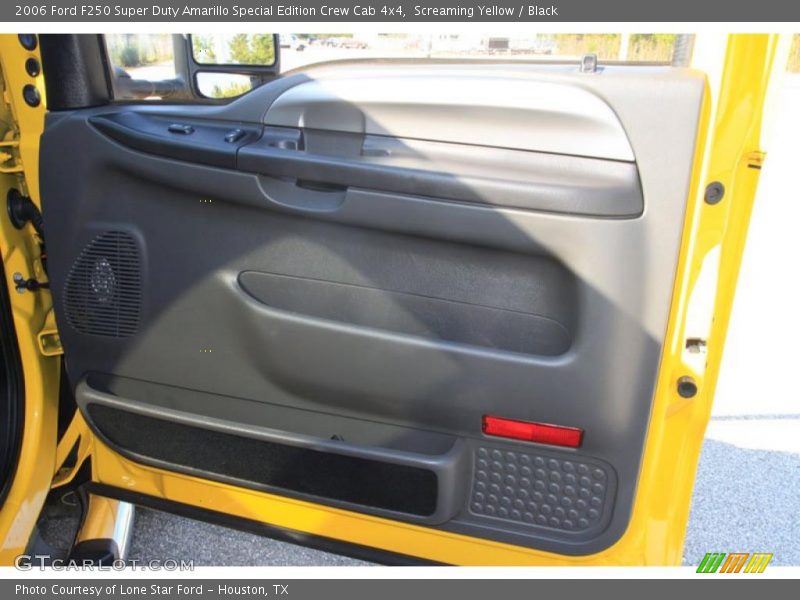 Screaming Yellow / Black 2006 Ford F250 Super Duty Amarillo Special Edition Crew Cab 4x4