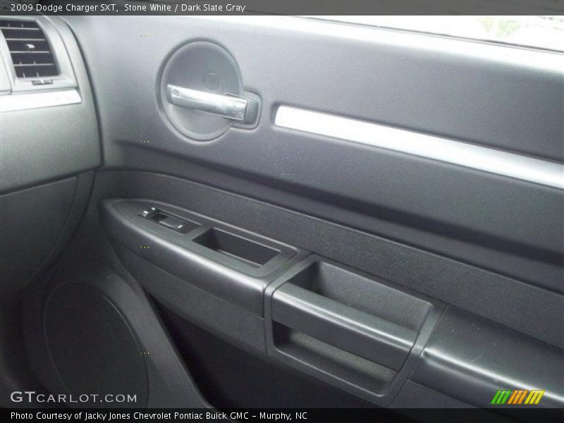 Stone White / Dark Slate Gray 2009 Dodge Charger SXT