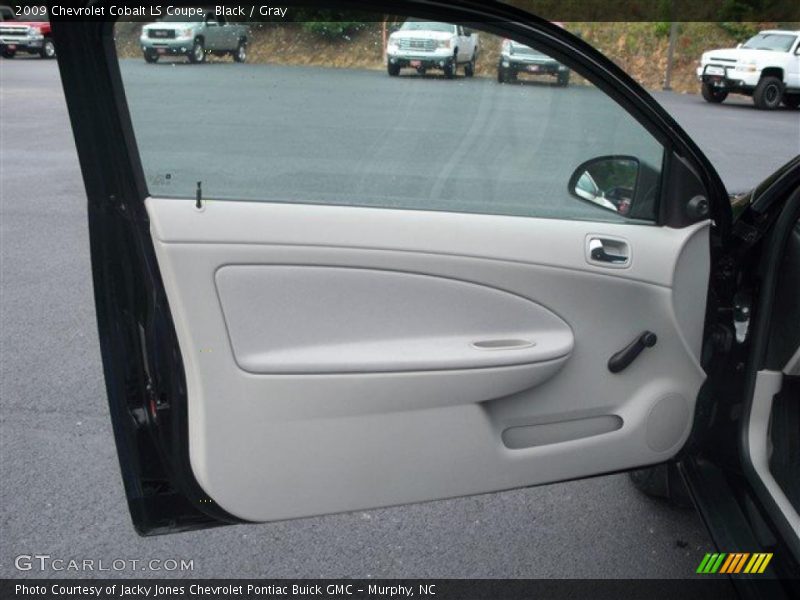 Black / Gray 2009 Chevrolet Cobalt LS Coupe