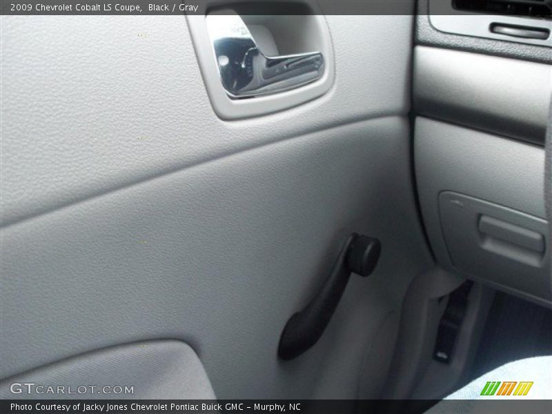 Black / Gray 2009 Chevrolet Cobalt LS Coupe