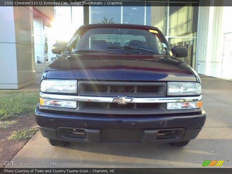 Indigo Blue Metallic / Graphite 2002 Chevrolet S10 LS Extended Cab