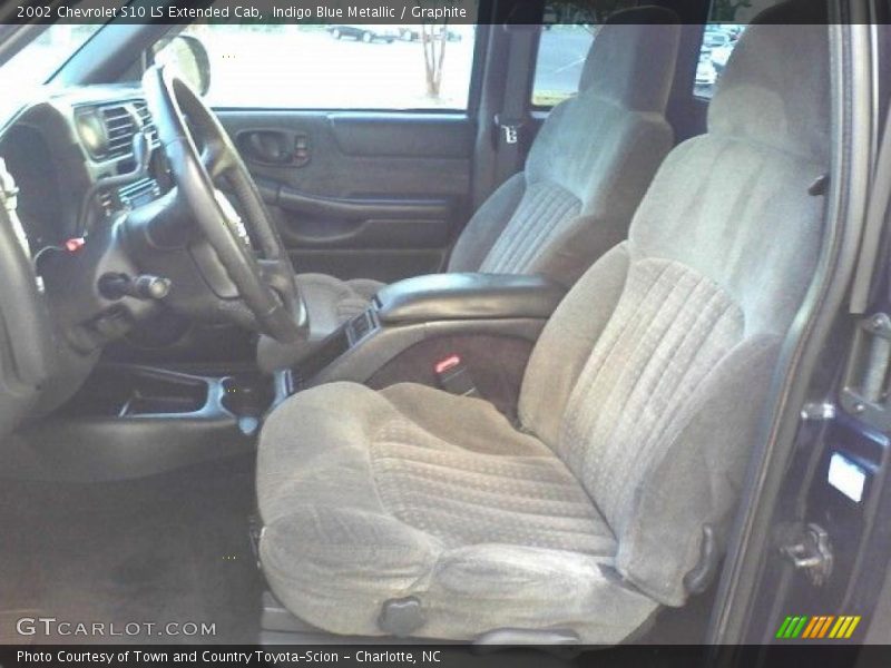 Indigo Blue Metallic / Graphite 2002 Chevrolet S10 LS Extended Cab