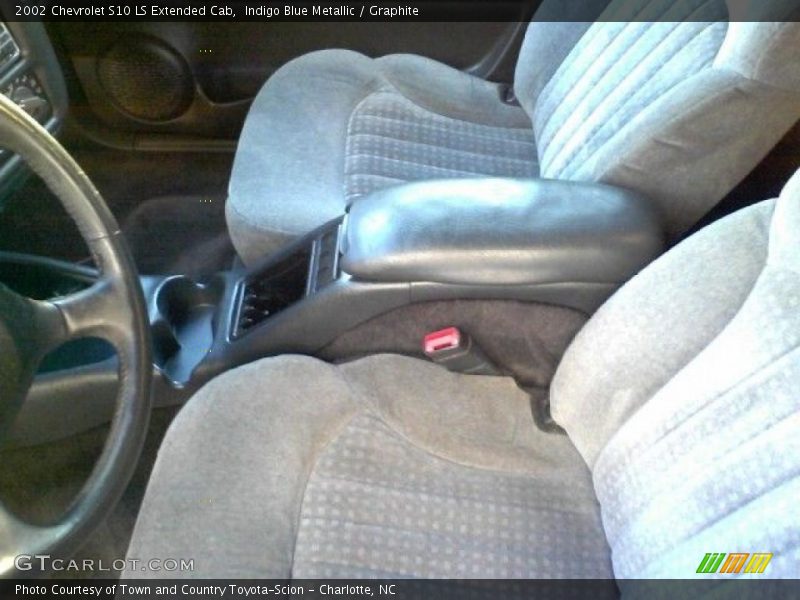 Indigo Blue Metallic / Graphite 2002 Chevrolet S10 LS Extended Cab