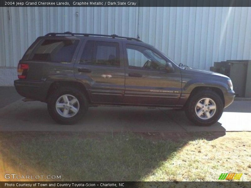 Graphite Metallic / Dark Slate Gray 2004 Jeep Grand Cherokee Laredo
