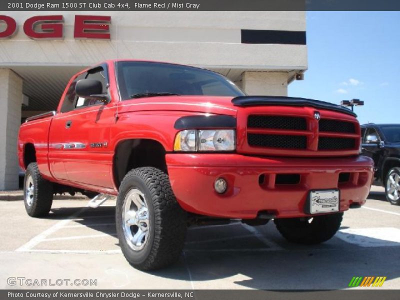 Flame Red / Mist Gray 2001 Dodge Ram 1500 ST Club Cab 4x4