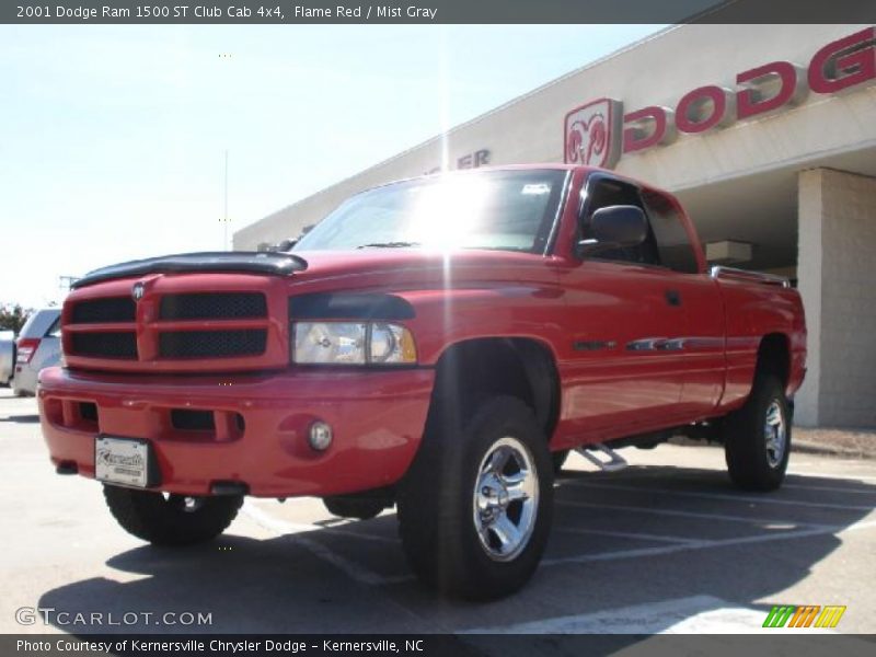 Flame Red / Mist Gray 2001 Dodge Ram 1500 ST Club Cab 4x4