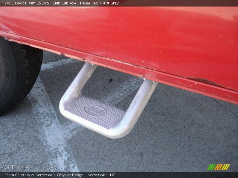 Flame Red / Mist Gray 2001 Dodge Ram 1500 ST Club Cab 4x4