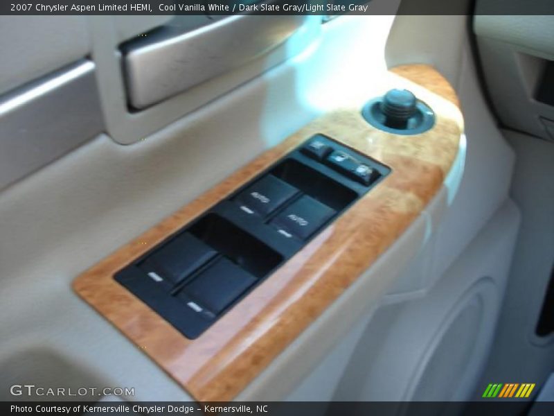 Cool Vanilla White / Dark Slate Gray/Light Slate Gray 2007 Chrysler Aspen Limited HEMI