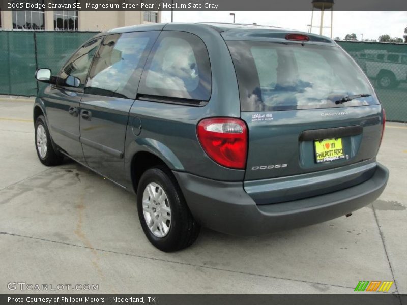 Magnesium Green Pearl / Medium Slate Gray 2005 Dodge Caravan SE