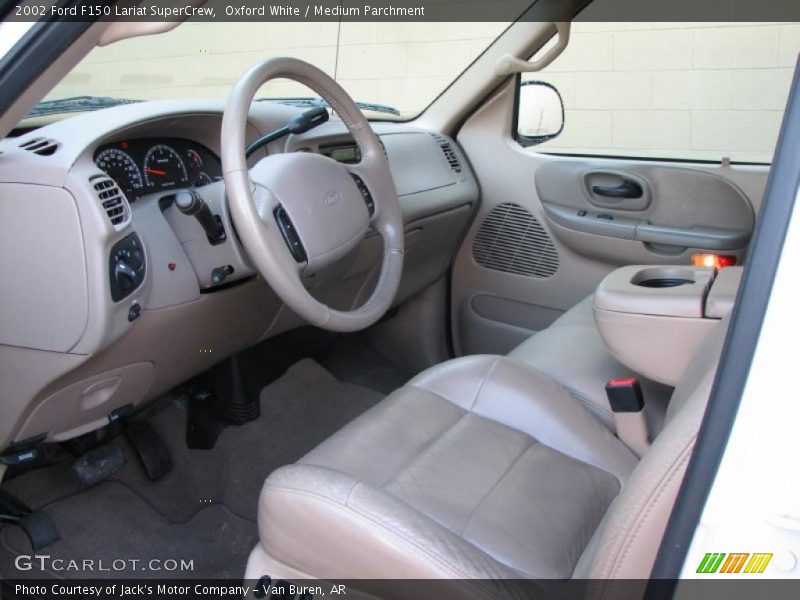 Oxford White / Medium Parchment 2002 Ford F150 Lariat SuperCrew