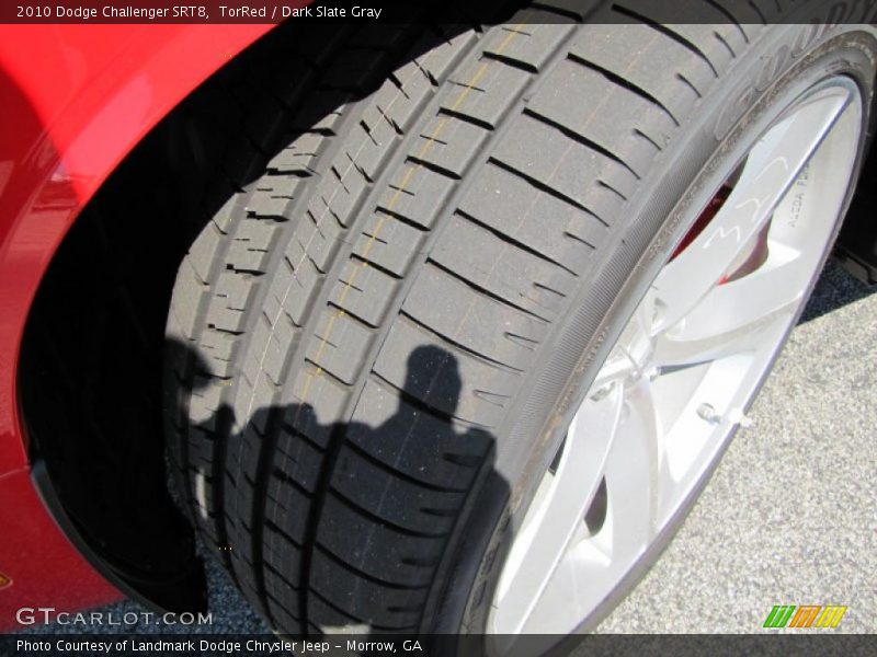 TorRed / Dark Slate Gray 2010 Dodge Challenger SRT8