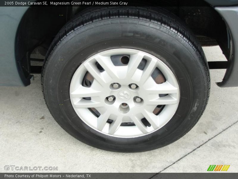 Magnesium Green Pearl / Medium Slate Gray 2005 Dodge Caravan SE