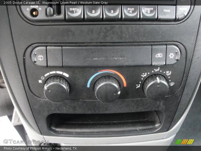 Magnesium Green Pearl / Medium Slate Gray 2005 Dodge Caravan SE