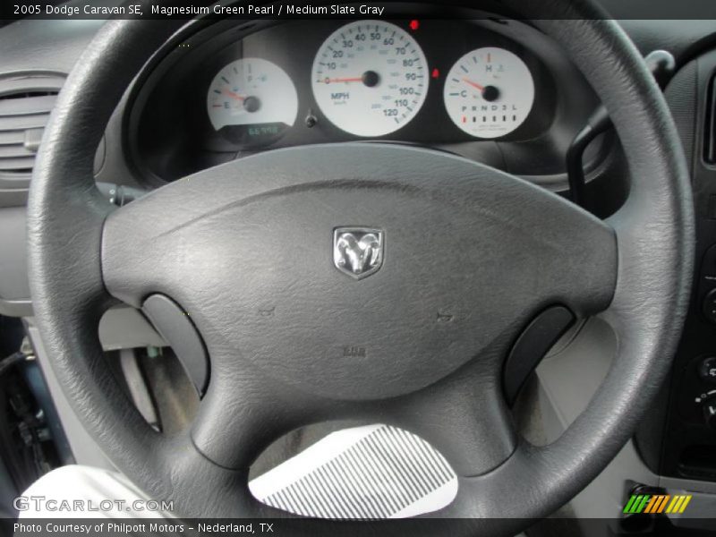 Magnesium Green Pearl / Medium Slate Gray 2005 Dodge Caravan SE
