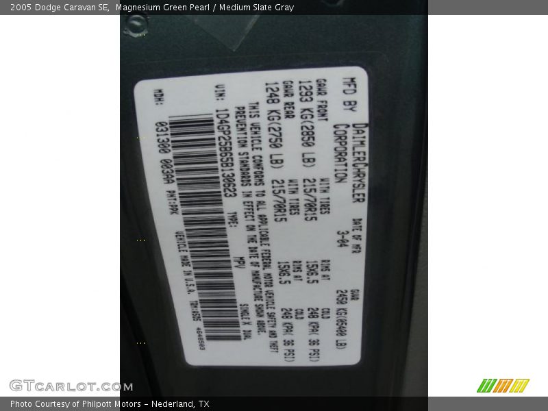 Magnesium Green Pearl / Medium Slate Gray 2005 Dodge Caravan SE