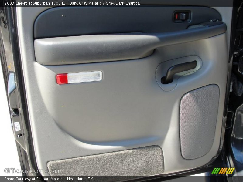 Dark Gray Metallic / Gray/Dark Charcoal 2003 Chevrolet Suburban 1500 LS