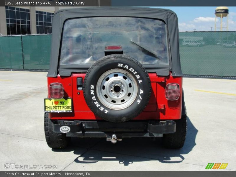 Poppy Red / Gray 1995 Jeep Wrangler S 4x4