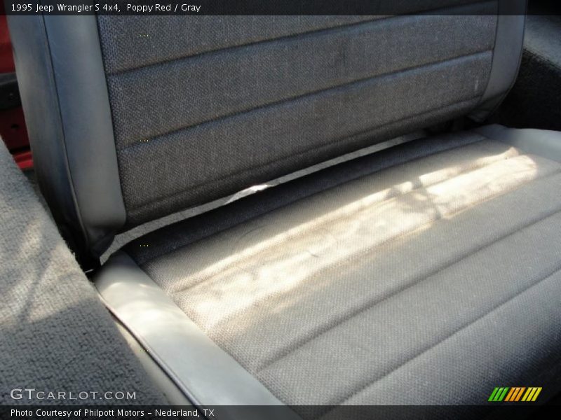 Poppy Red / Gray 1995 Jeep Wrangler S 4x4