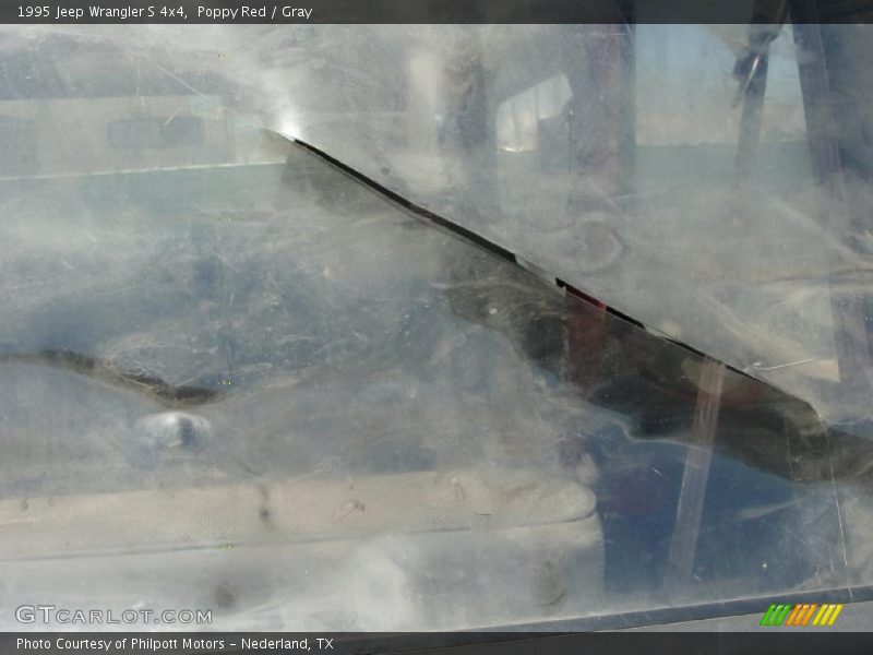 Poppy Red / Gray 1995 Jeep Wrangler S 4x4