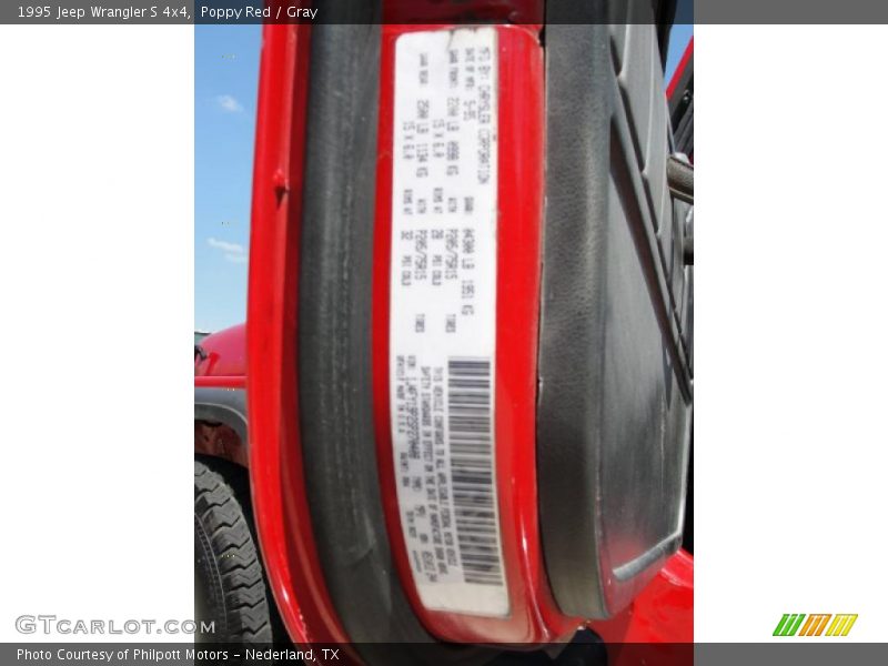 Poppy Red / Gray 1995 Jeep Wrangler S 4x4