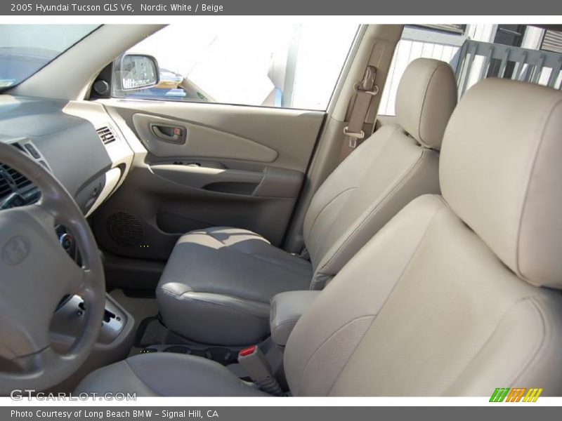 Nordic White / Beige 2005 Hyundai Tucson GLS V6