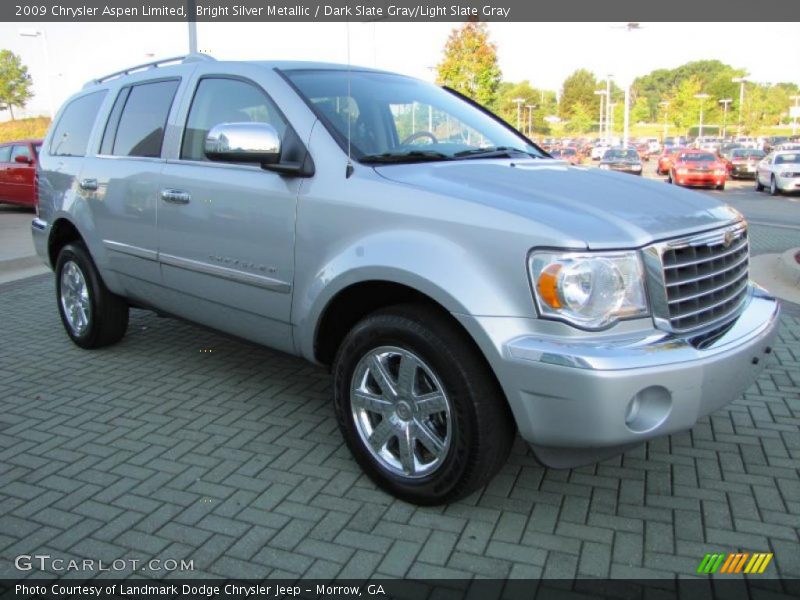 Bright Silver Metallic / Dark Slate Gray/Light Slate Gray 2009 Chrysler Aspen Limited