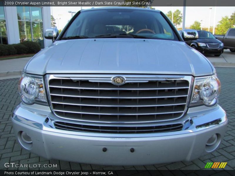 Bright Silver Metallic / Dark Slate Gray/Light Slate Gray 2009 Chrysler Aspen Limited