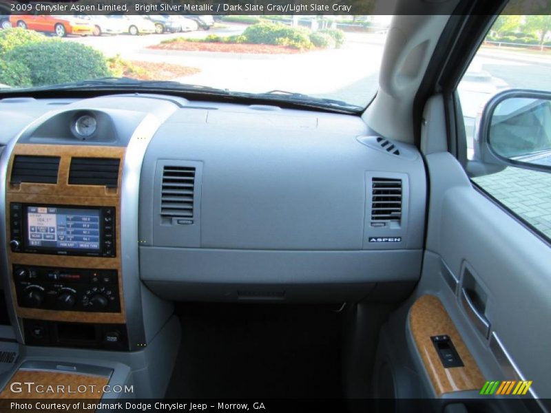 Bright Silver Metallic / Dark Slate Gray/Light Slate Gray 2009 Chrysler Aspen Limited