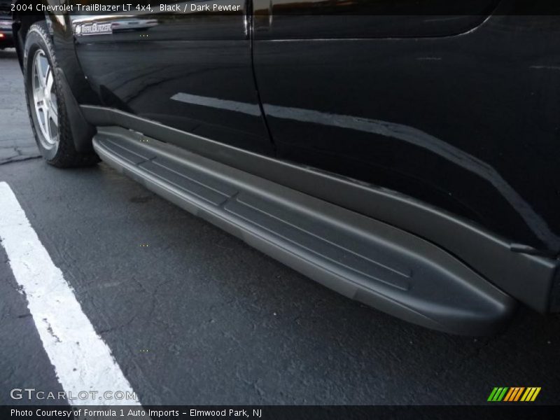 Black / Dark Pewter 2004 Chevrolet TrailBlazer LT 4x4