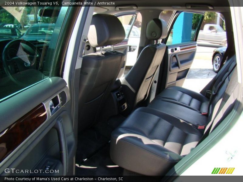 Campanella White / Anthracite 2004 Volkswagen Touareg V6