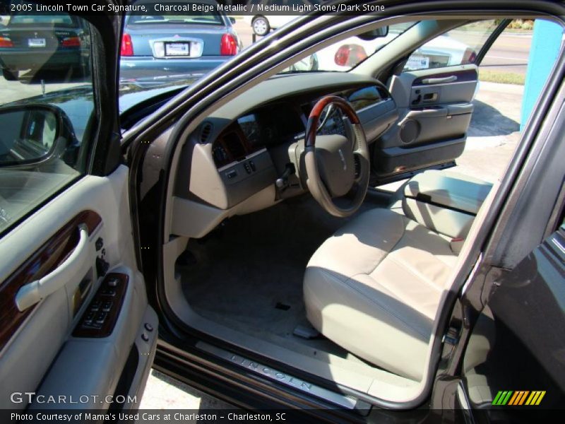 Charcoal Beige Metallic / Medium Light Stone/Dark Stone 2005 Lincoln Town Car Signature