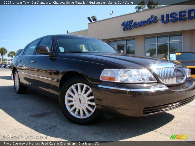 Charcoal Beige Metallic / Medium Light Stone/Dark Stone 2005 Lincoln Town Car Signature