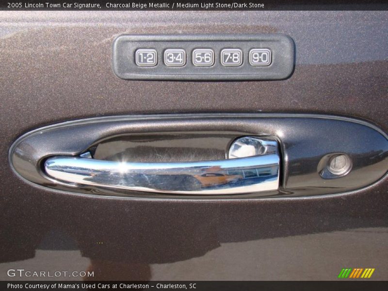 Charcoal Beige Metallic / Medium Light Stone/Dark Stone 2005 Lincoln Town Car Signature