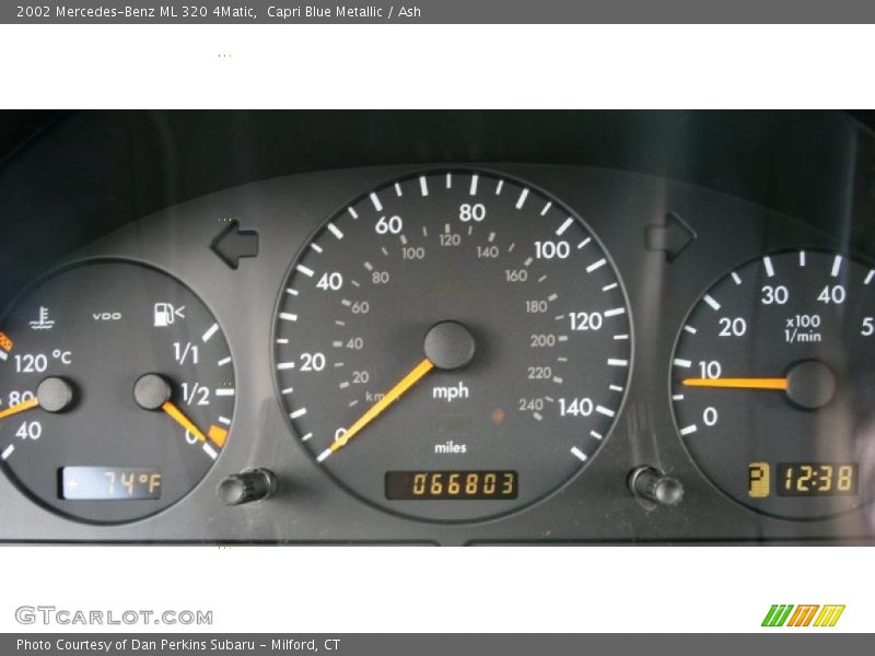 Capri Blue Metallic / Ash 2002 Mercedes-Benz ML 320 4Matic