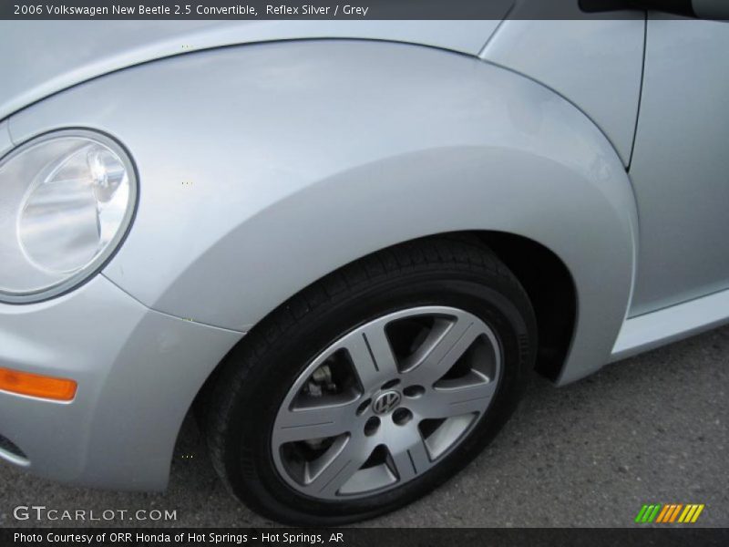 Reflex Silver / Grey 2006 Volkswagen New Beetle 2.5 Convertible