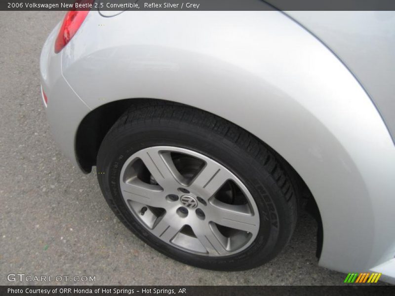 Reflex Silver / Grey 2006 Volkswagen New Beetle 2.5 Convertible