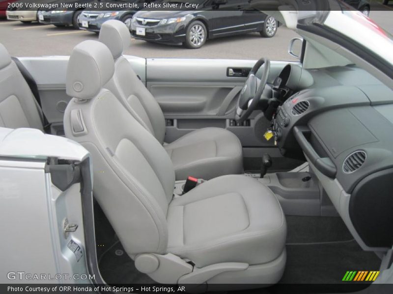 Reflex Silver / Grey 2006 Volkswagen New Beetle 2.5 Convertible