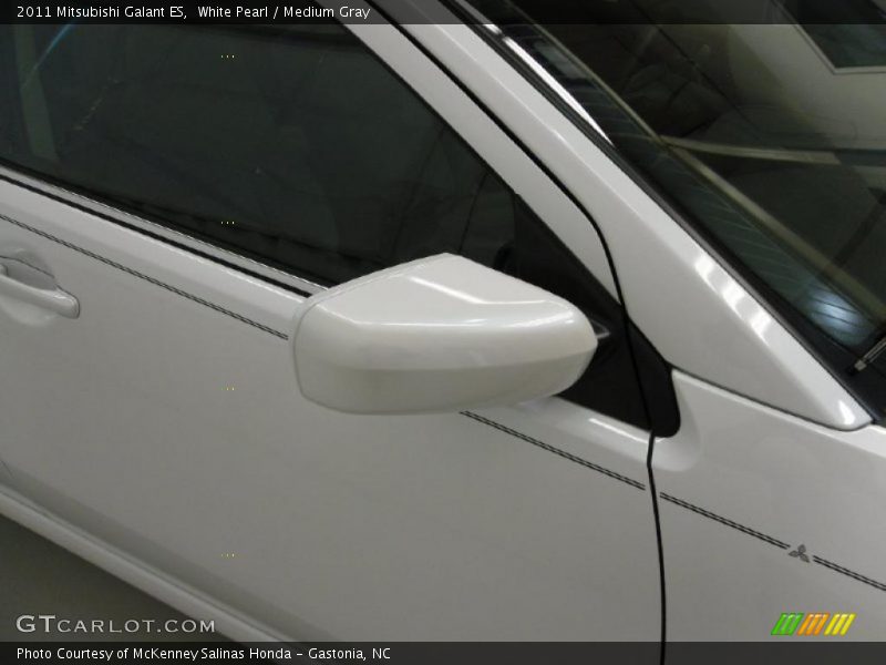White Pearl / Medium Gray 2011 Mitsubishi Galant ES