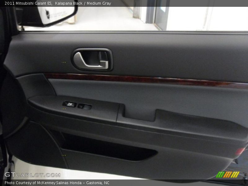 Kalapana Black / Medium Gray 2011 Mitsubishi Galant ES