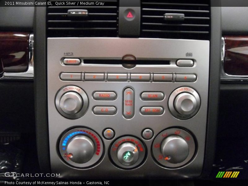 Quick Silver / Medium Gray 2011 Mitsubishi Galant ES