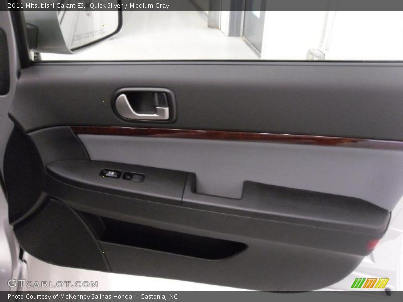 Quick Silver / Medium Gray 2011 Mitsubishi Galant ES