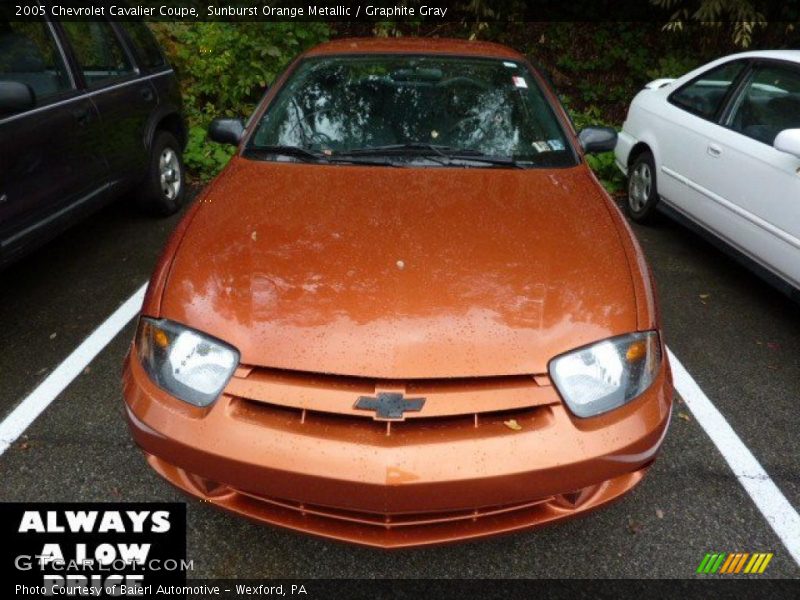 Sunburst Orange Metallic / Graphite Gray 2005 Chevrolet Cavalier Coupe