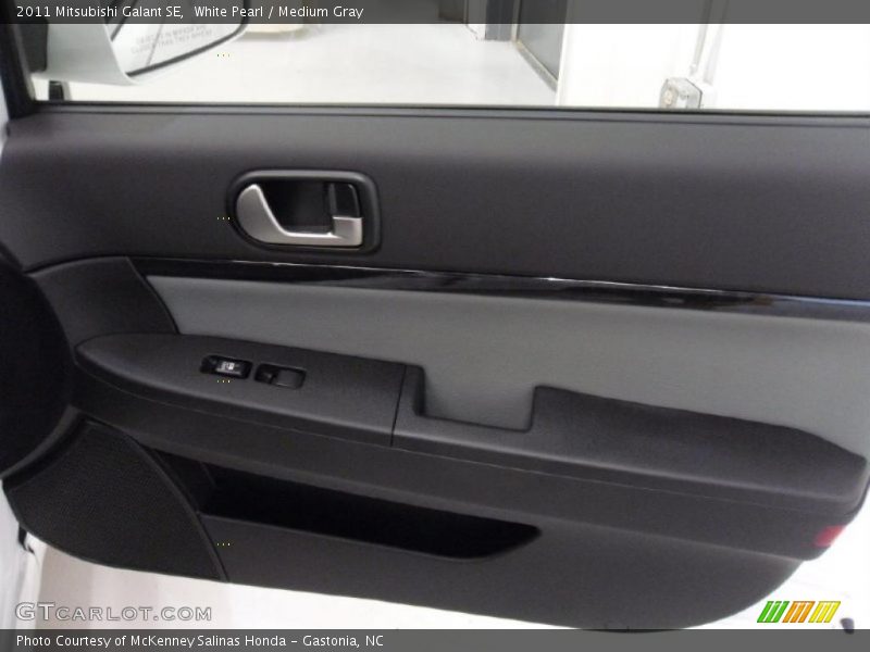 White Pearl / Medium Gray 2011 Mitsubishi Galant SE