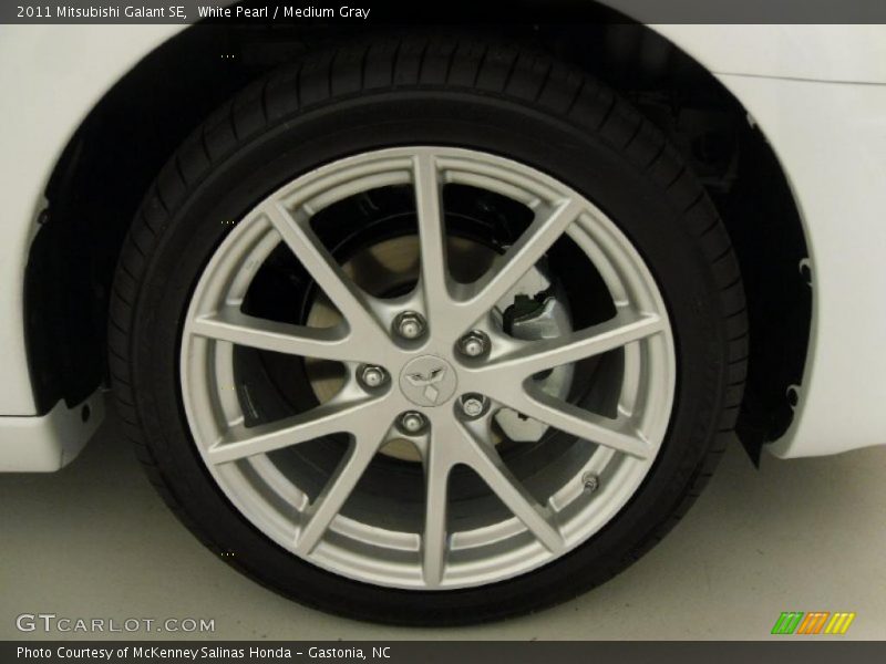 White Pearl / Medium Gray 2011 Mitsubishi Galant SE