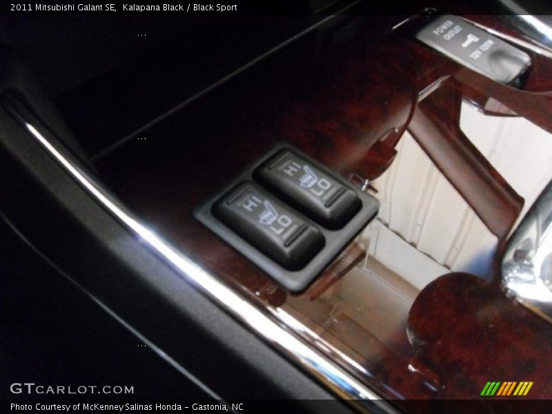 Kalapana Black / Black Sport 2011 Mitsubishi Galant SE