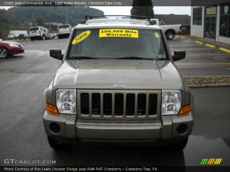 Light Khaki Metallic / Medium Slate Gray 2006 Jeep Commander 4x4