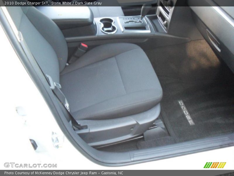 Stone White / Dark Slate Gray 2010 Dodge Charger SXT