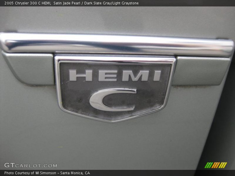 Satin Jade Pearl / Dark Slate Gray/Light Graystone 2005 Chrysler 300 C HEMI