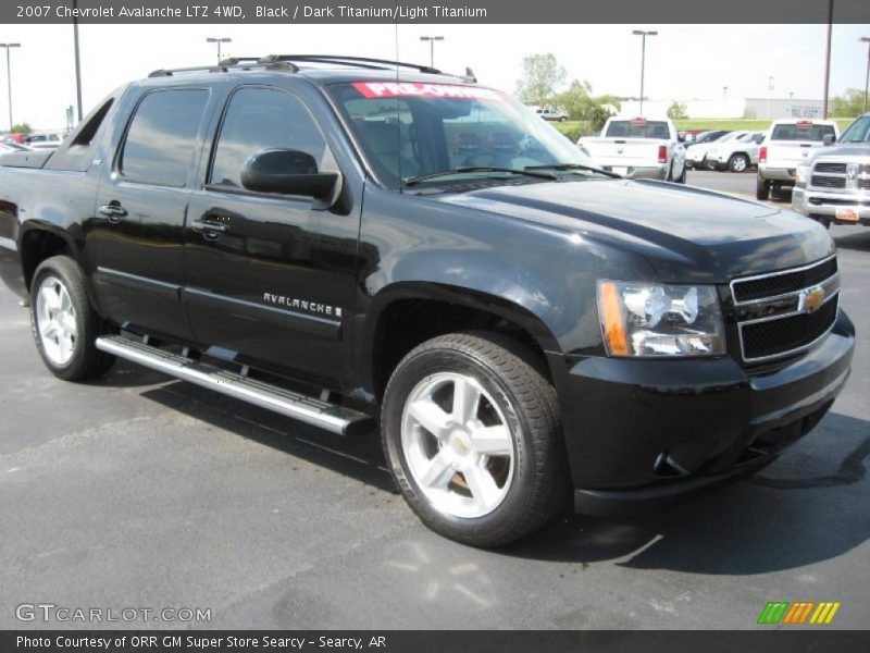 Black / Dark Titanium/Light Titanium 2007 Chevrolet Avalanche LTZ 4WD